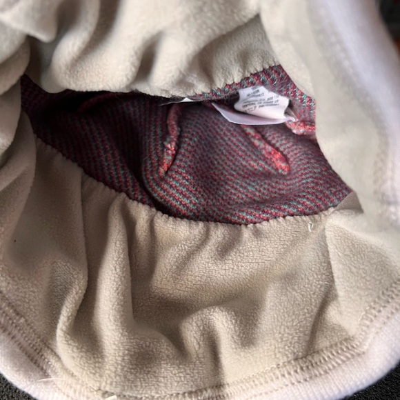 Patagonia knit fleece lined hat with owl  knitted and lined - Picture 6 of 8